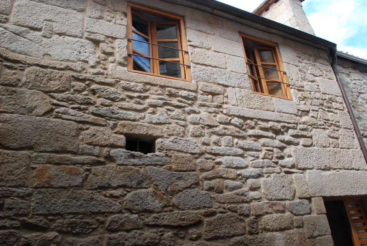 Piso En Antiguo Palacete Del Casco Historico Pontevedra Kültér fotó